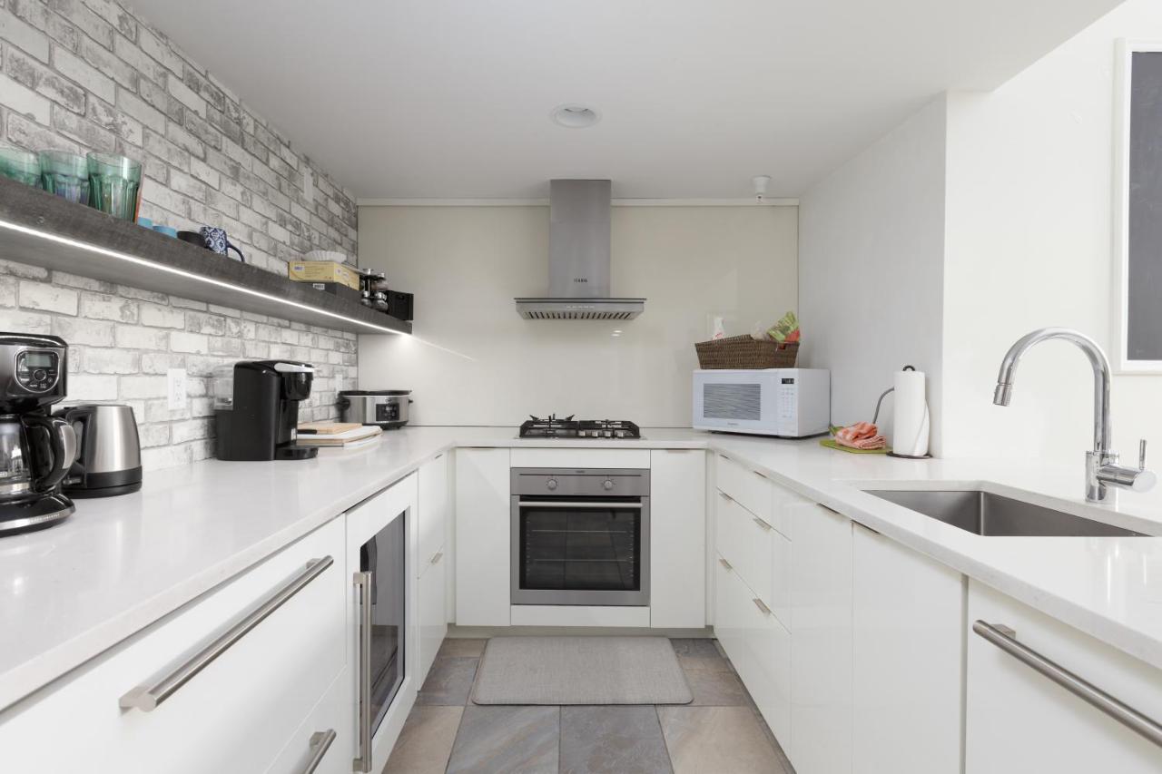 Tyndall Stone Lodge By Cozystay Signature Whistler Esterno foto