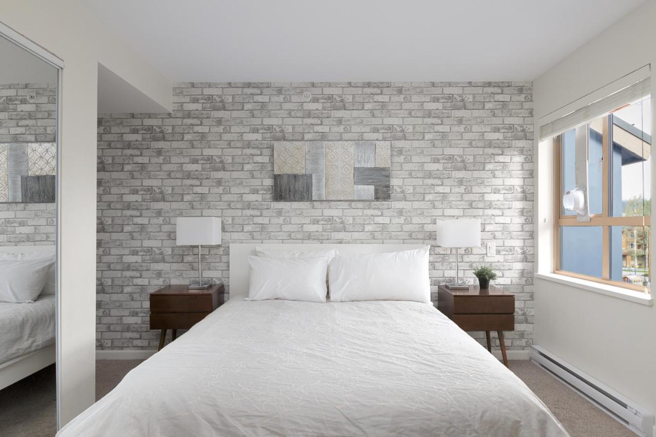 Tyndall Stone Lodge By Cozystay Signature Whistler Esterno foto