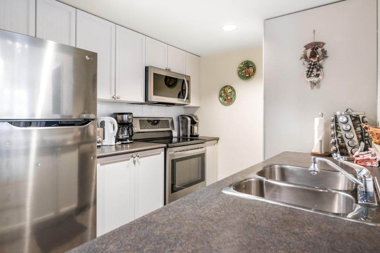 Tyndall Stone Lodge By Cozystay Signature Whistler Esterno foto