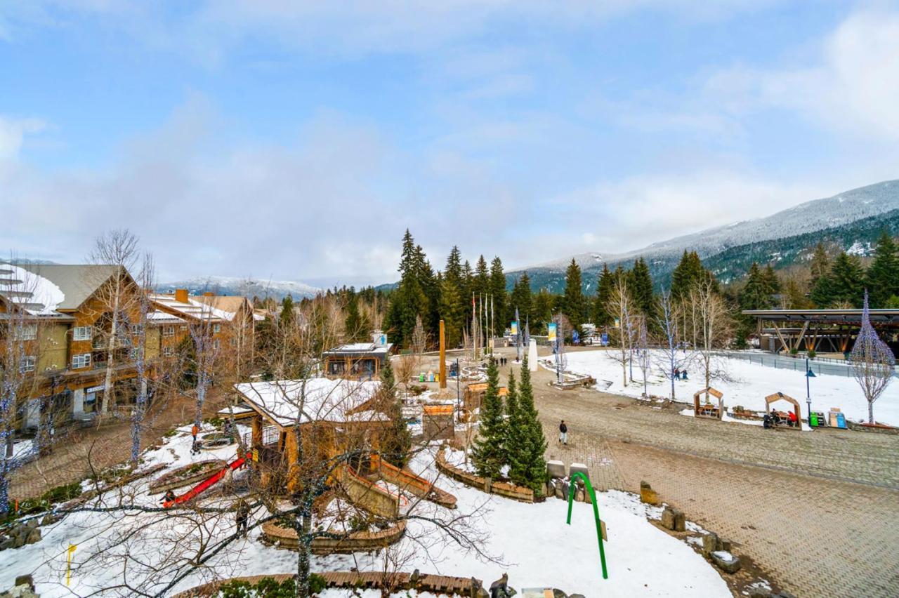 Tyndall Stone Lodge By Cozystay Signature Whistler Esterno foto
